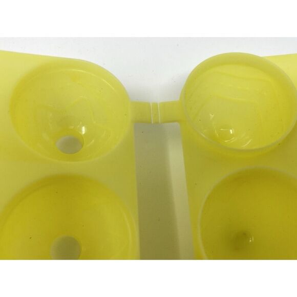 NOS JELLO Jigglers Plastic Patterned Egg Mold Yellow Recipes Spring Easter - Picture 6 of 7